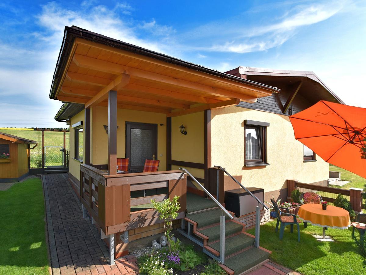 Cozy Holiday Home in Gro breitenbach near Schwarza Valley Grossbreitenbach Exterior foto
